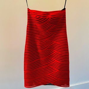Strapless dress red and black size M